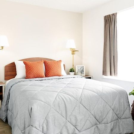 Intown Suites Extended Stay Dallas Tx - Park Central Екстер'єр фото