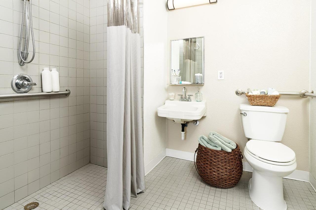 Intown Suites Extended Stay Dallas Tx - Park Central Екстер'єр фото