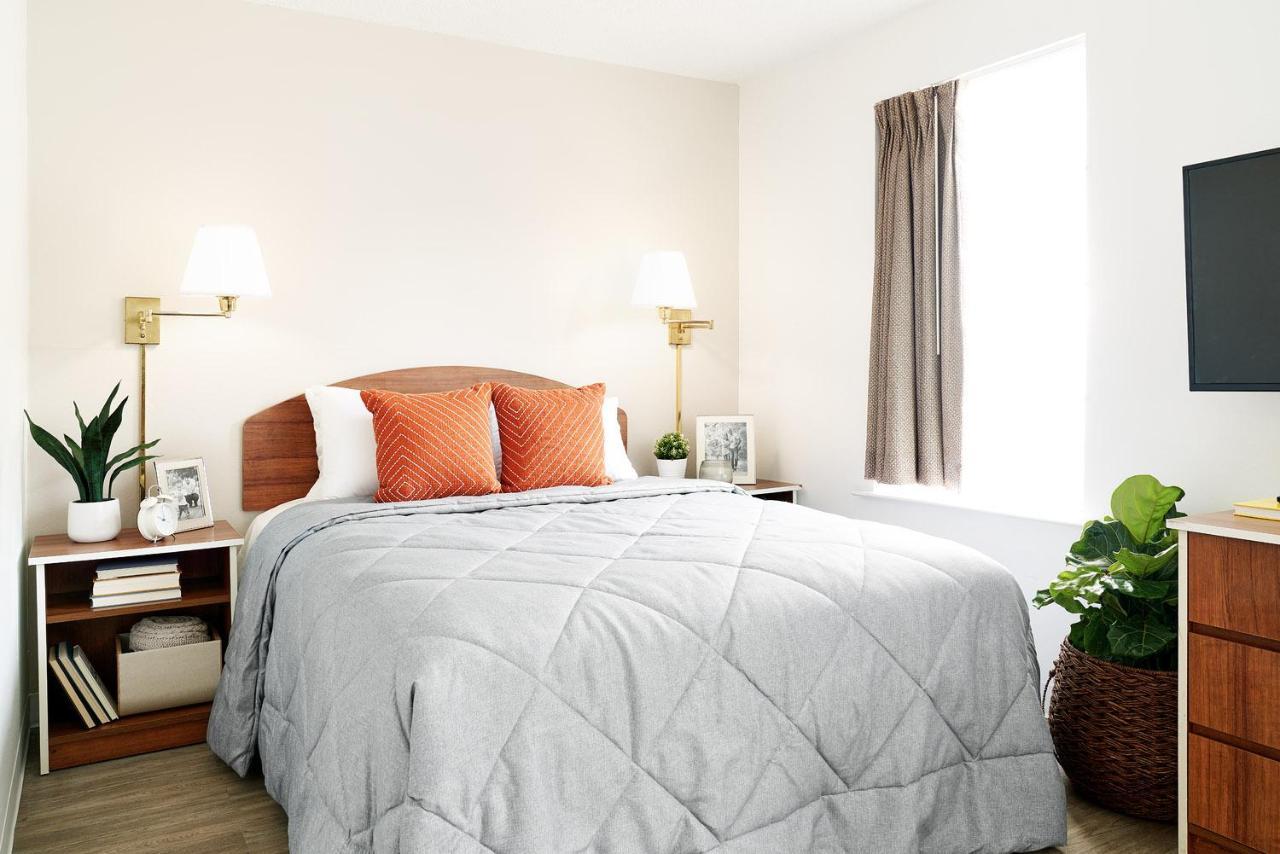 Intown Suites Extended Stay Dallas Tx - Park Central Екстер'єр фото
