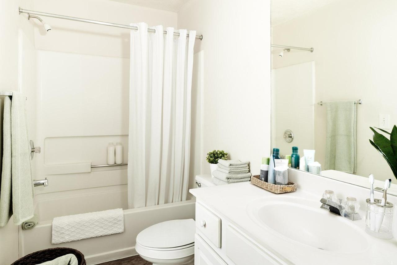Intown Suites Extended Stay Dallas Tx - Park Central Екстер'єр фото